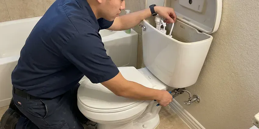 Toilet Repair in Seattle