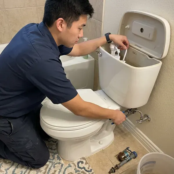 Local toilet repair by FHN Plumbing, Redmond, WA